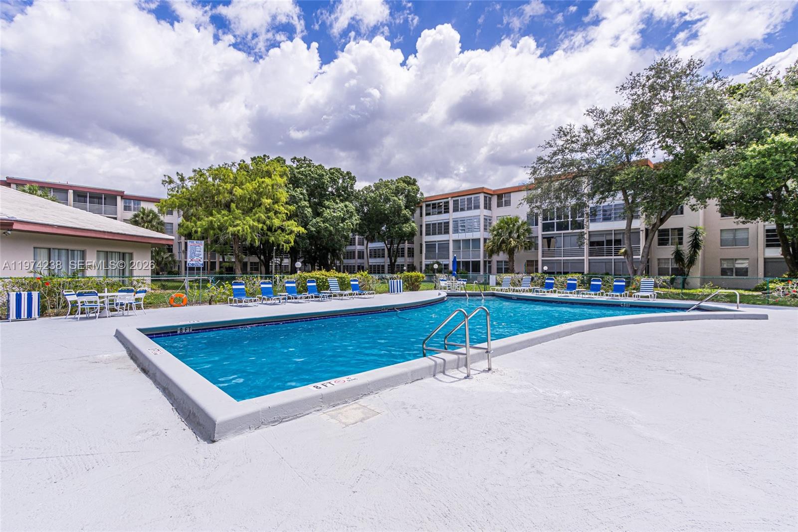 CYPRESS CHASE CONDO NO 8 - Residential