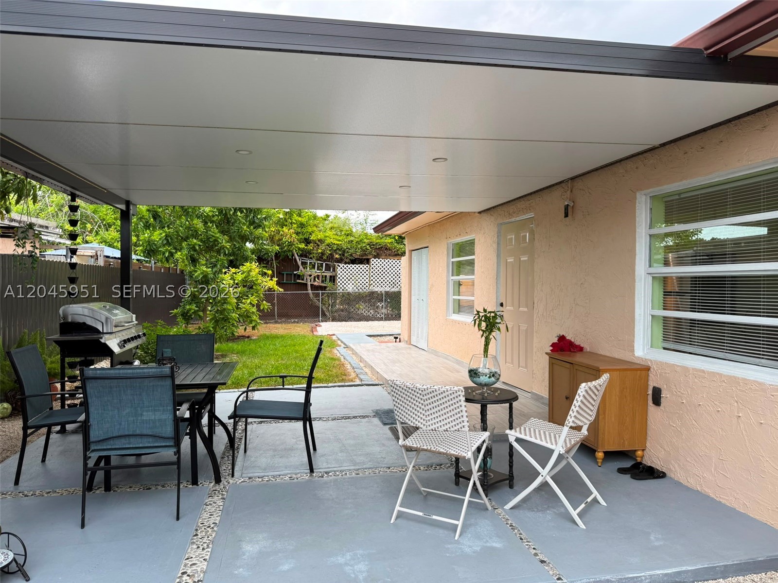 WINSTON PARK UNIT 7 - Residential Lease