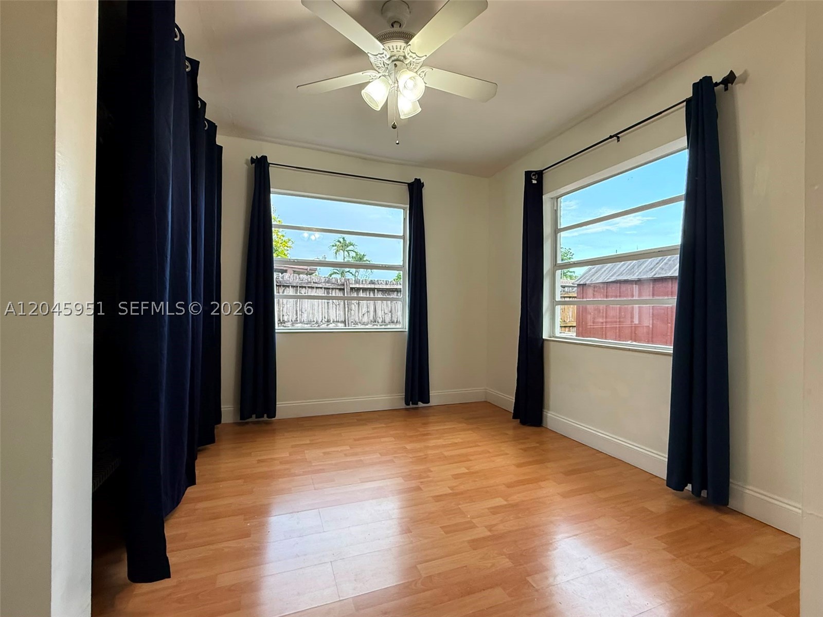 WINSTON PARK UNIT 7 - Residential Lease
