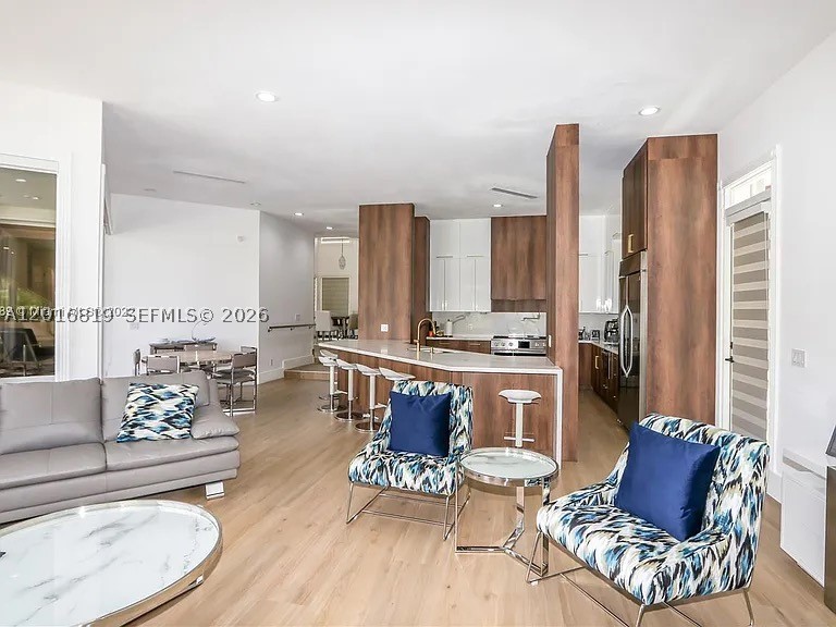 Lake Elizabeth sec 4 - Residential