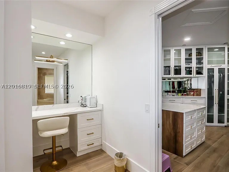 Lake Elizabeth sec 4 - Residential