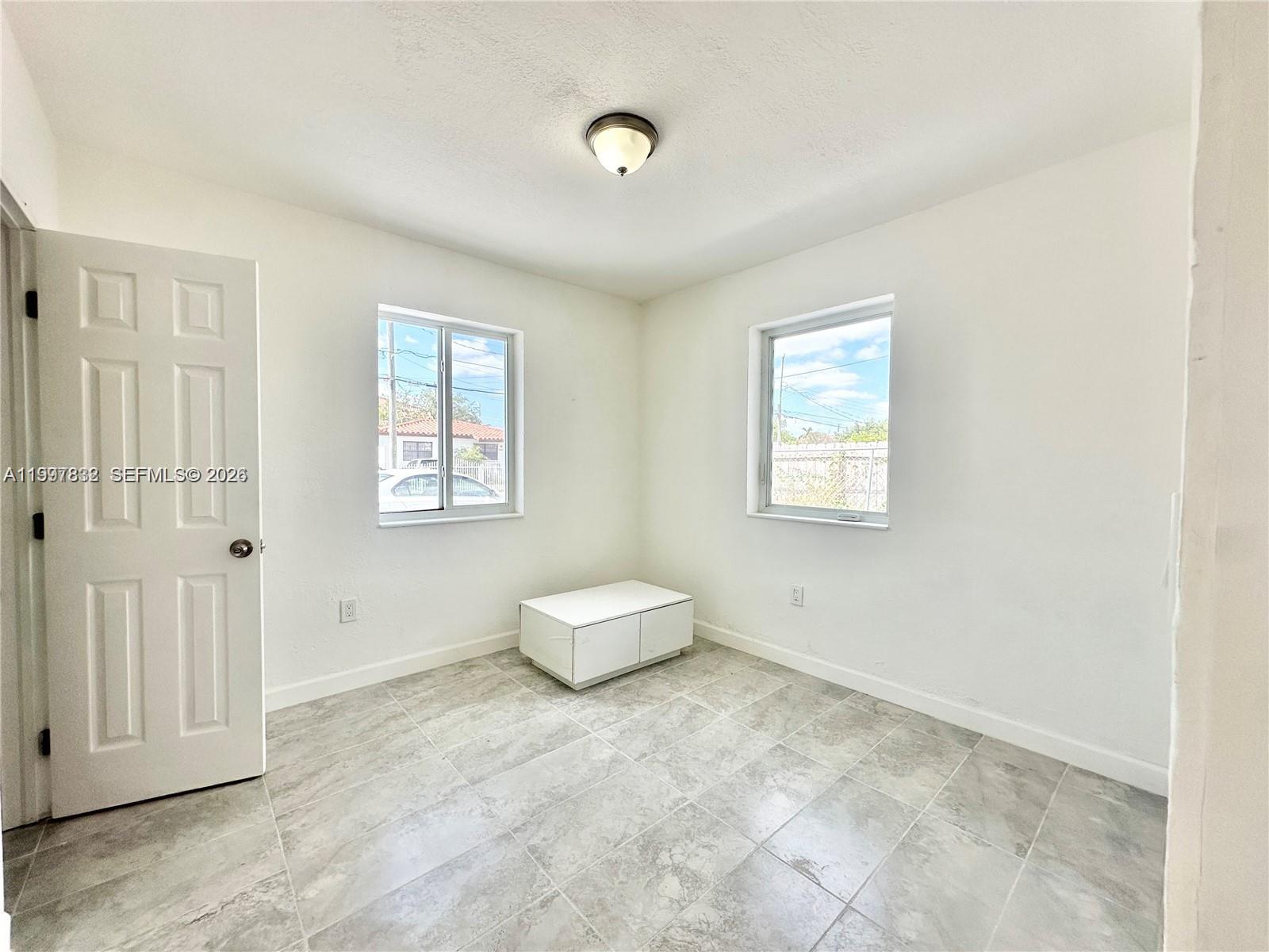 FLORAL PK 1ST AMD - Residential Lease