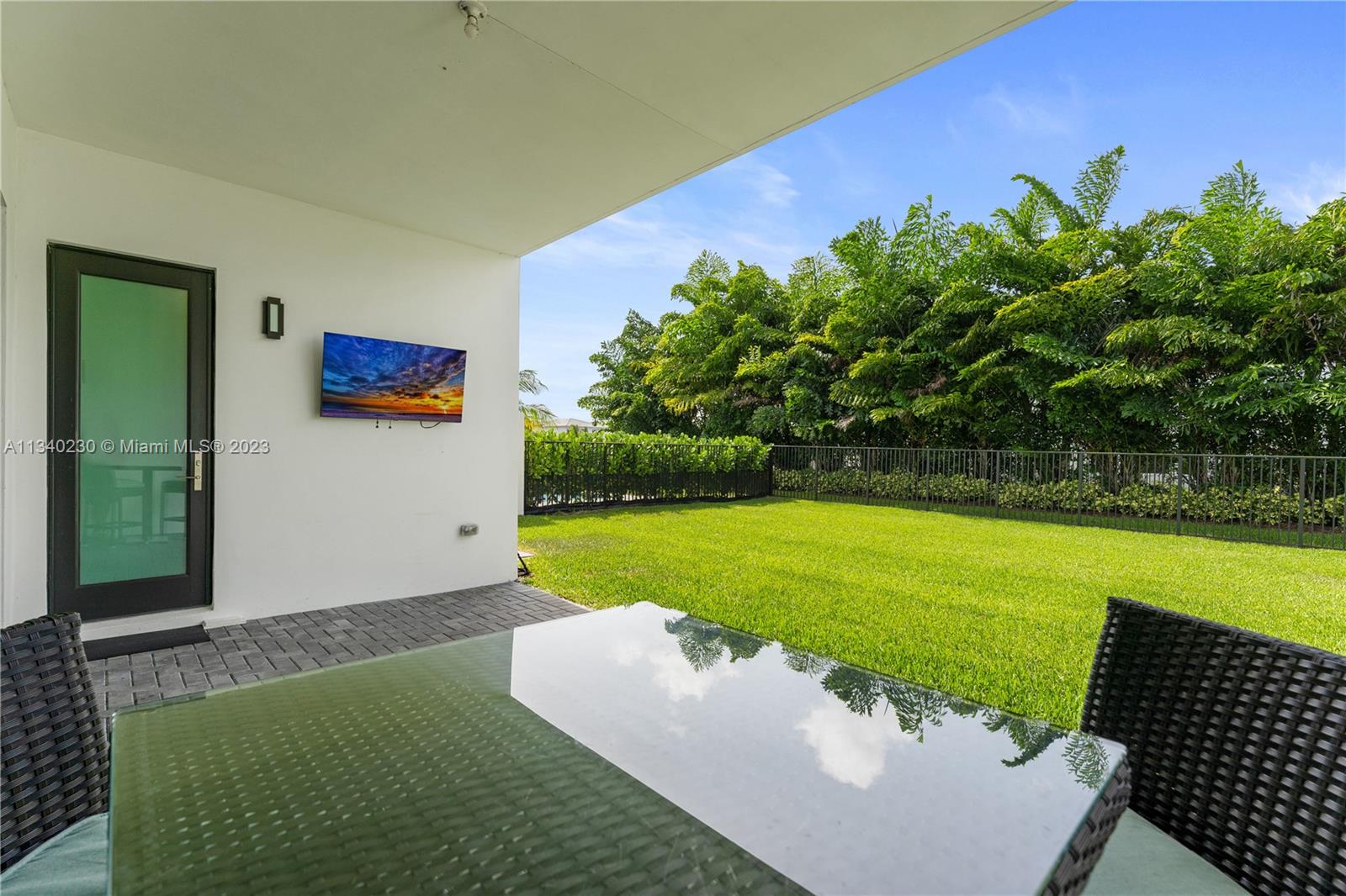 Lotus - Residential