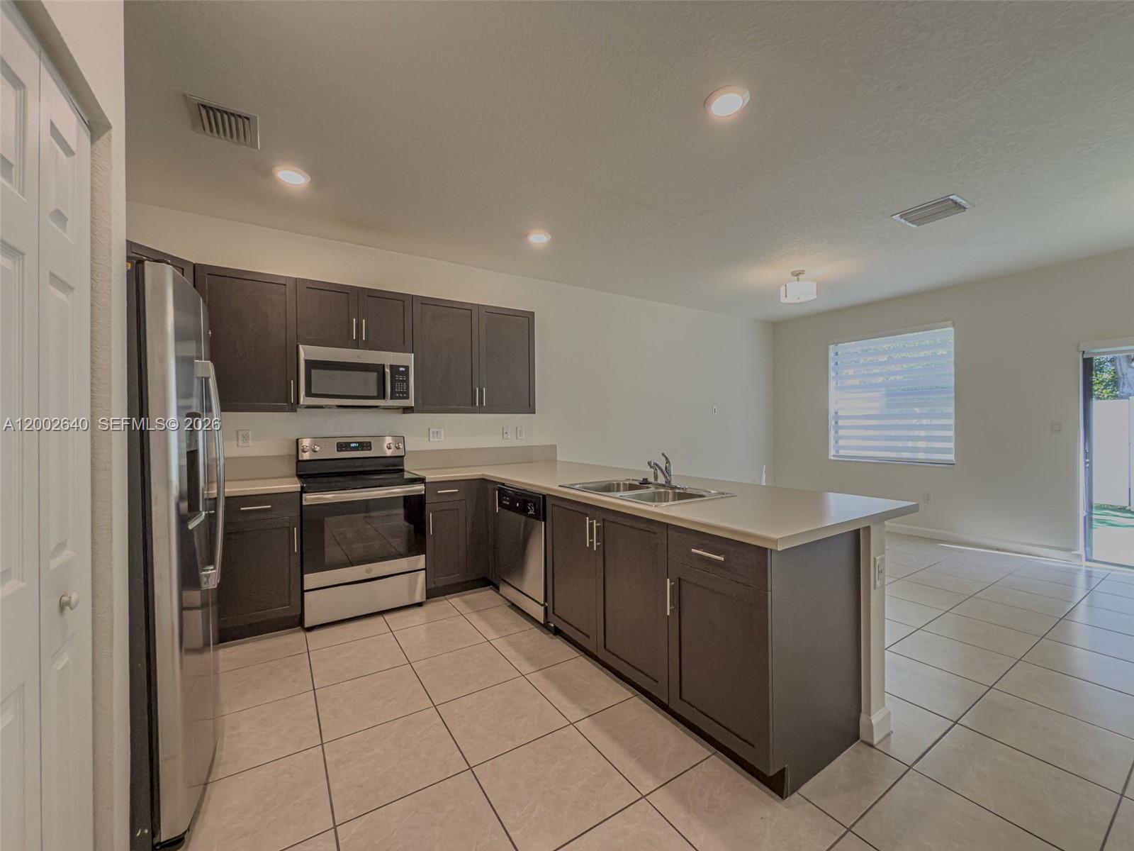 AQUABELLA SECTION TWO - Residential