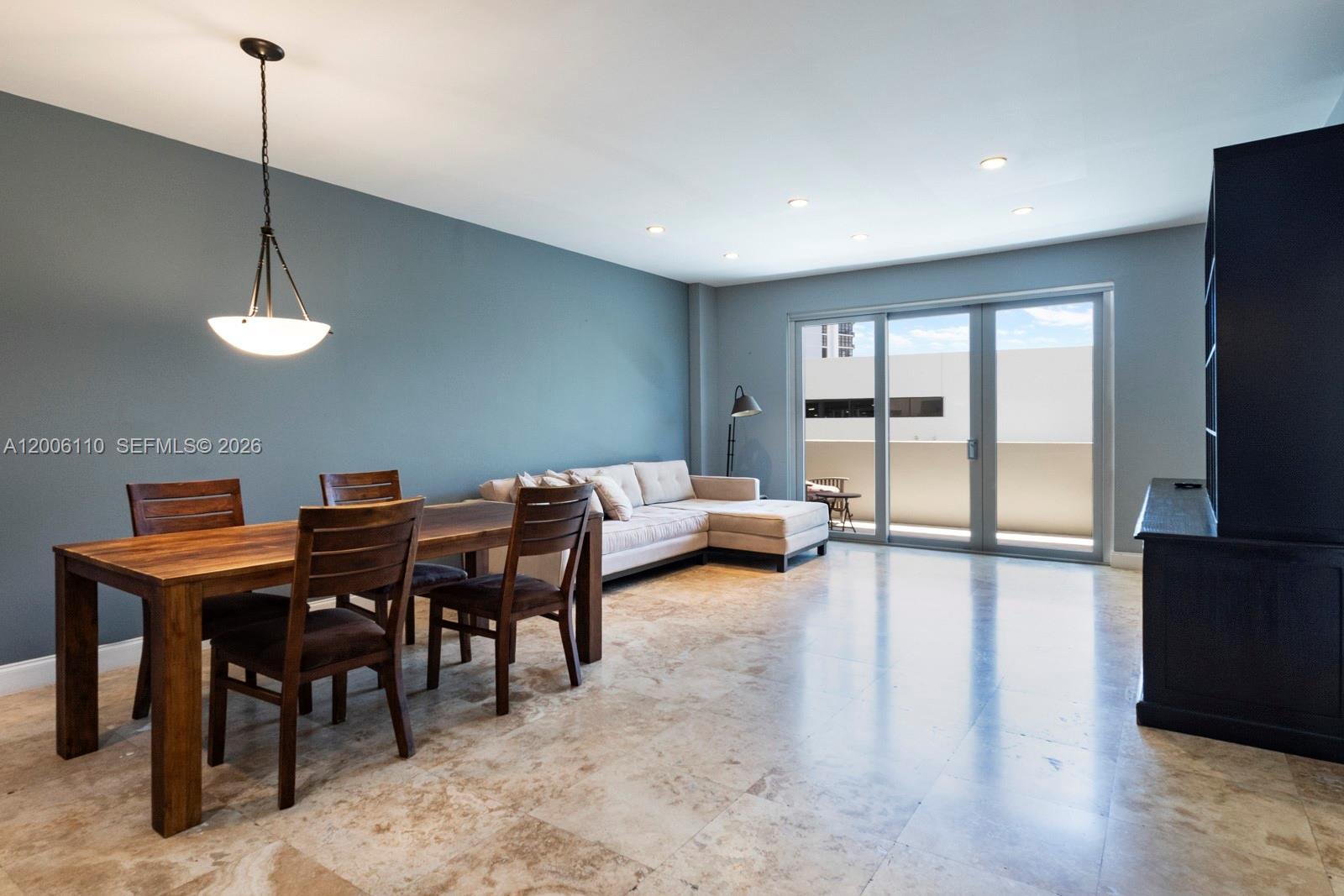 ISLAND TERRACE CONDO - Residential