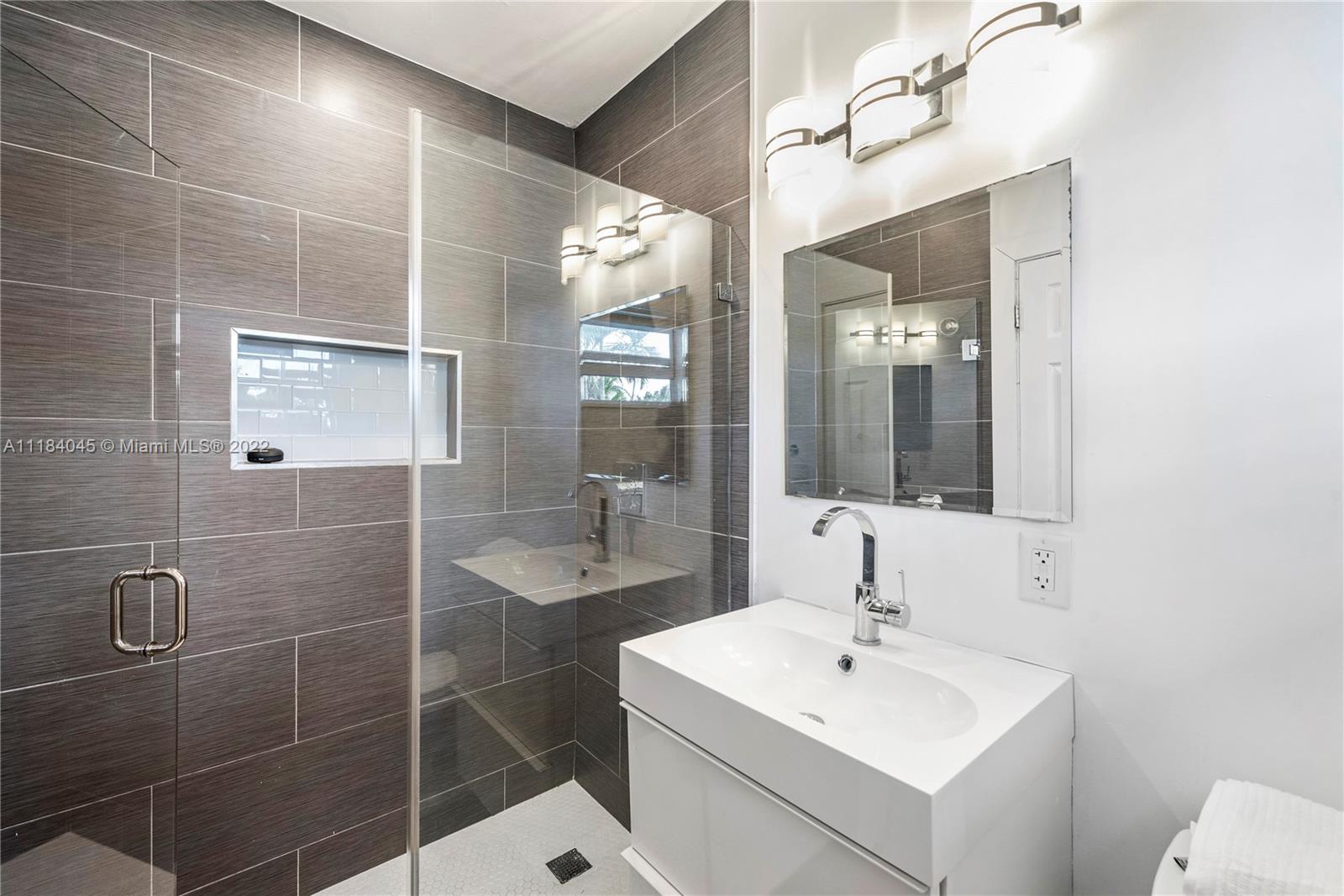 BELLEVUE BISCAYNE - Residential