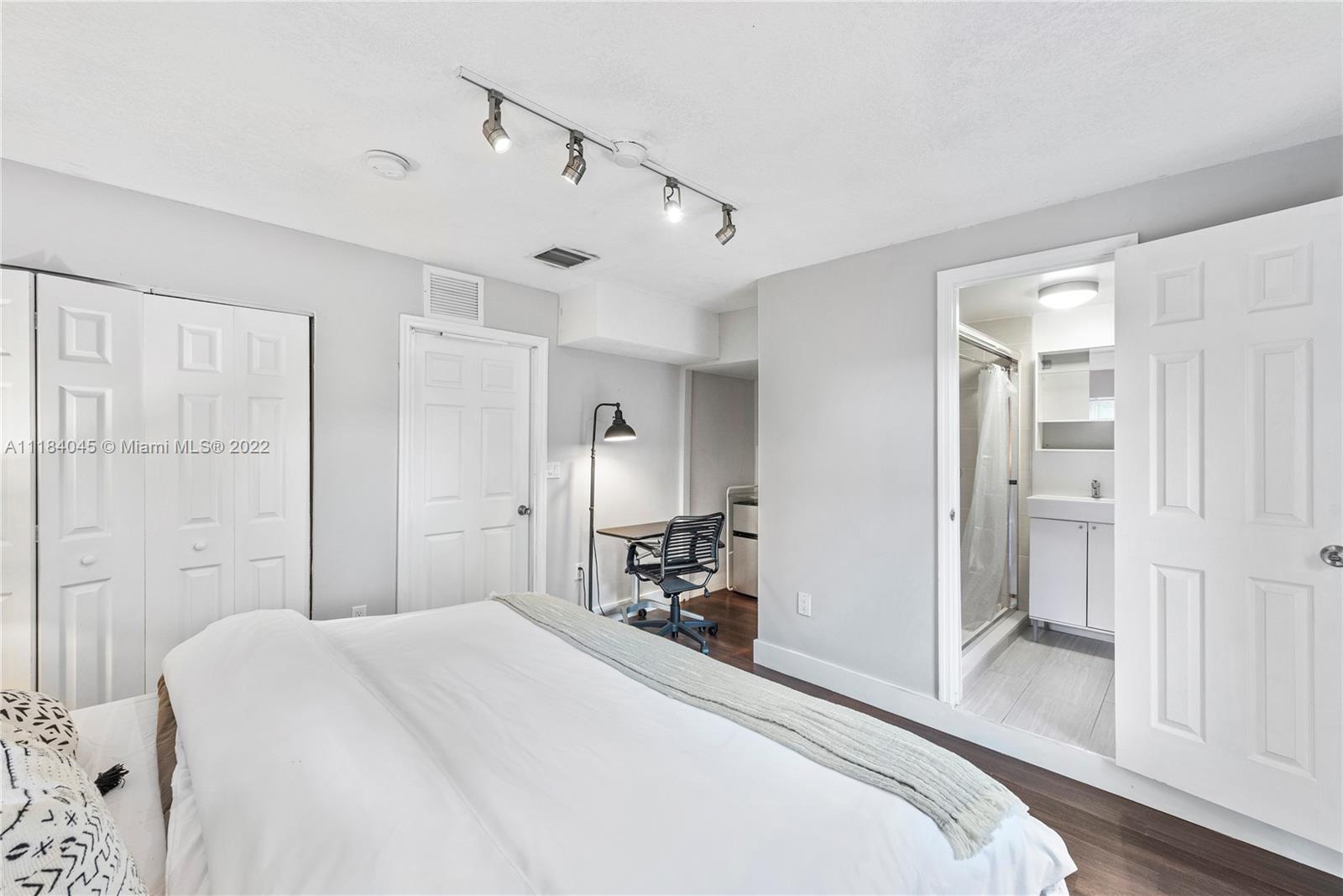 BELLEVUE BISCAYNE - Residential