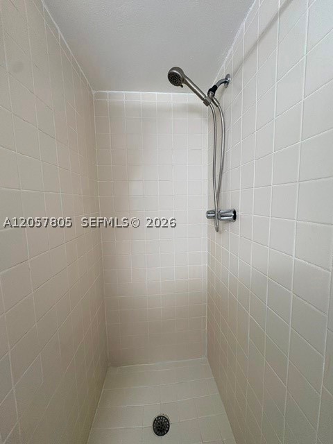 SUNSET VILLAS NO 3 CONDO - Residential