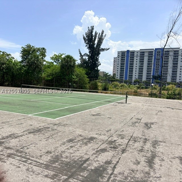 SUNSET VILLAS NO 3 CONDO - Residential