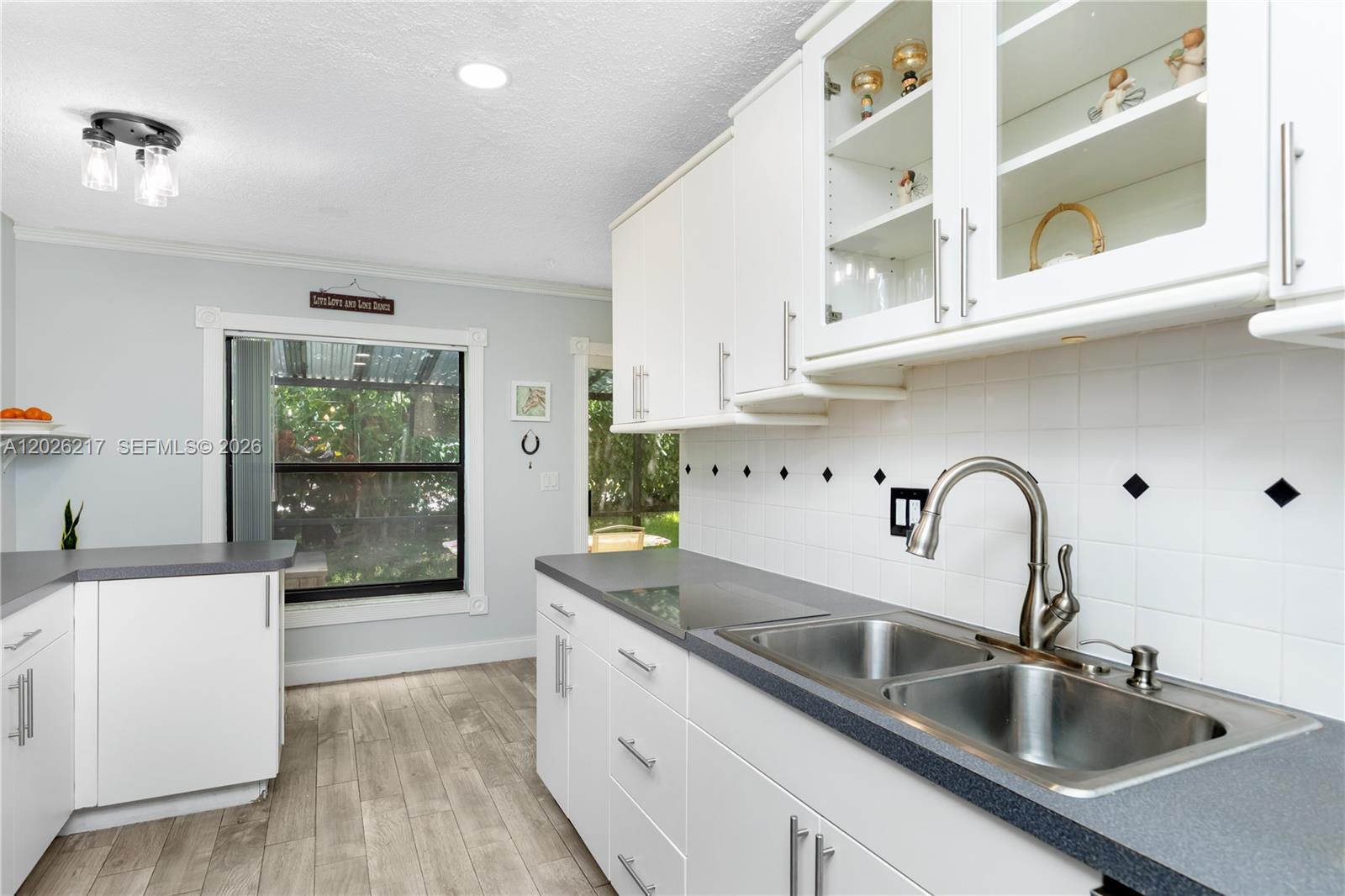 TARTAN COCONUT CREEK PHAS - Residential
