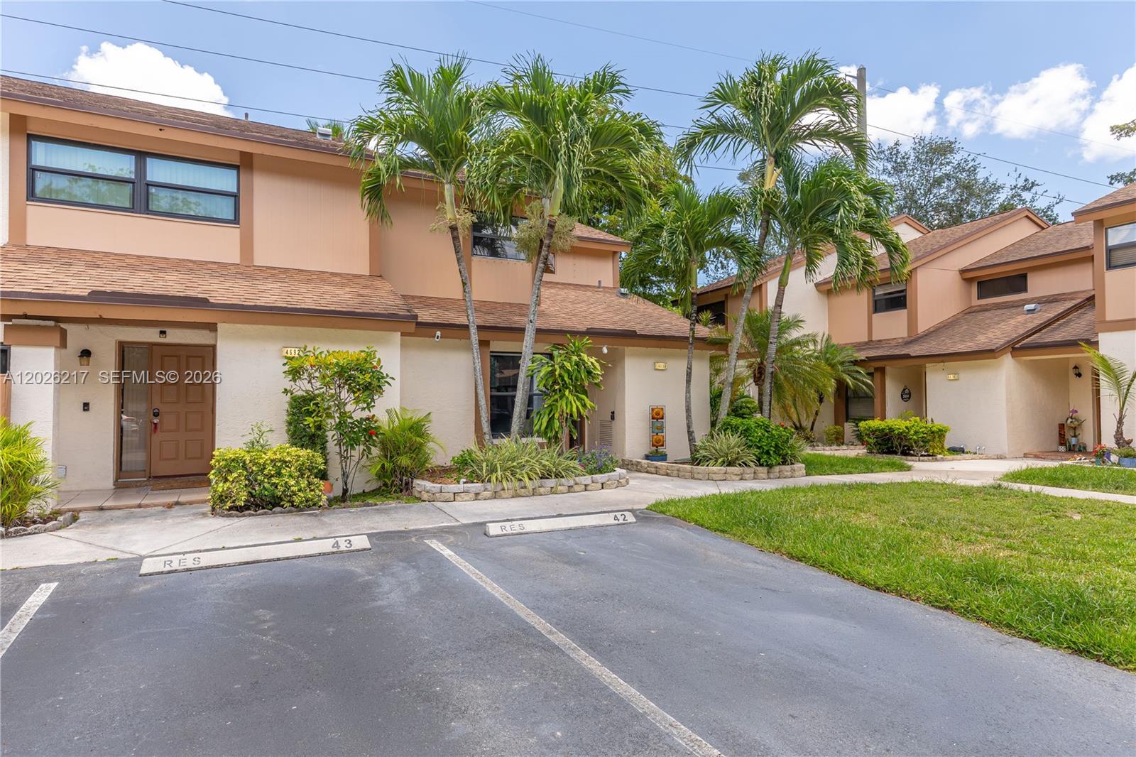 TARTAN COCONUT CREEK PHAS - Residential