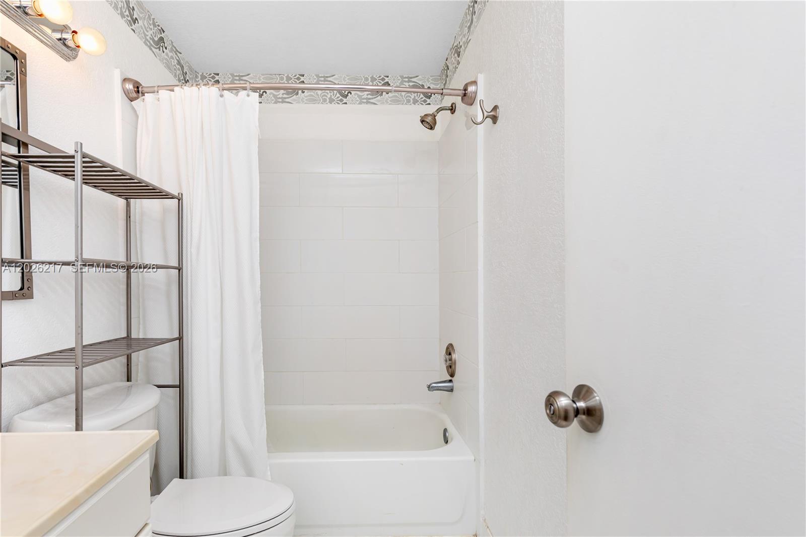 TARTAN COCONUT CREEK PHAS - Residential