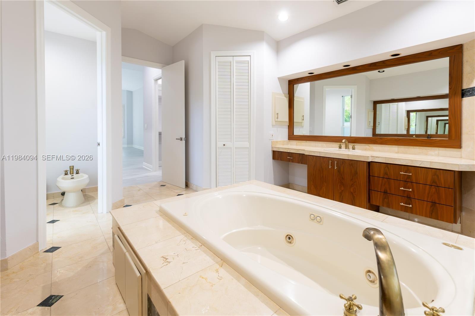 OLD CUTLER PALMS - Residential Lease