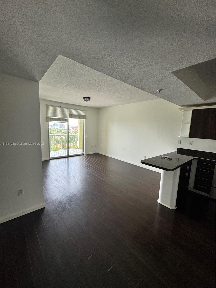 CORAL PLAZA OF MIAMI COND - Residential Lease