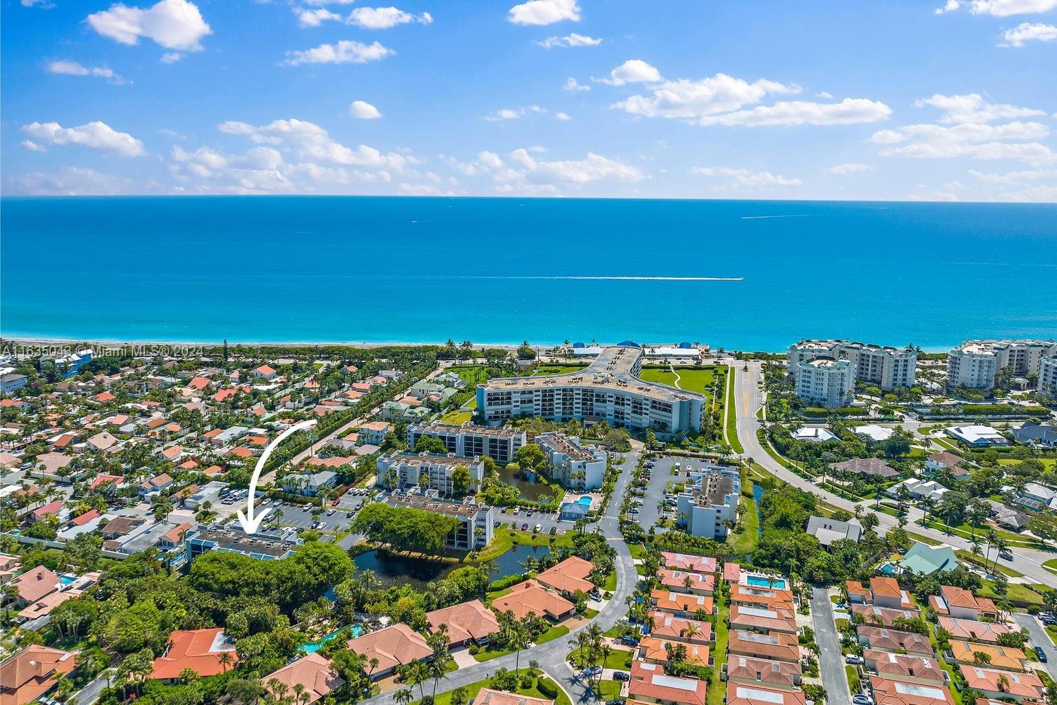Tenant cancellation for 2025 Season. This Beauty back available!Beautifully Upgraded 1 Br,1.5Bath 1st floor on Lake located in highly desirable Jupiter Ocean and Racquet Club in Walk to the Beach and Baby Steps to the Pool location. Walk or bile to the beach or lounge by the community pool. Riverwalk, Harbourside, Carlin Park, Martz Theater, Jupiter Inlet, many restaurants and shopping are within minutes. Johnathan State Park a 10 minute car ride away. Your perfect getaway awaits!