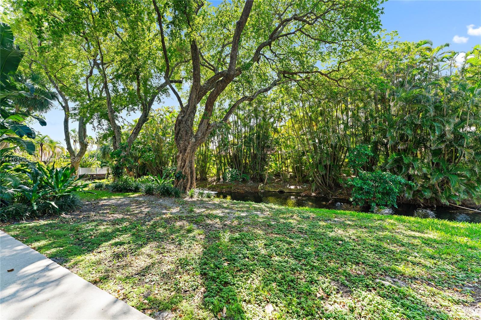SEA RISE CONDO - Residential Lease