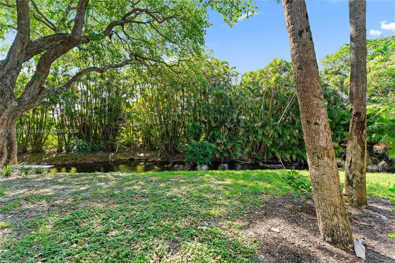 SEA RISE CONDO - Residential Lease