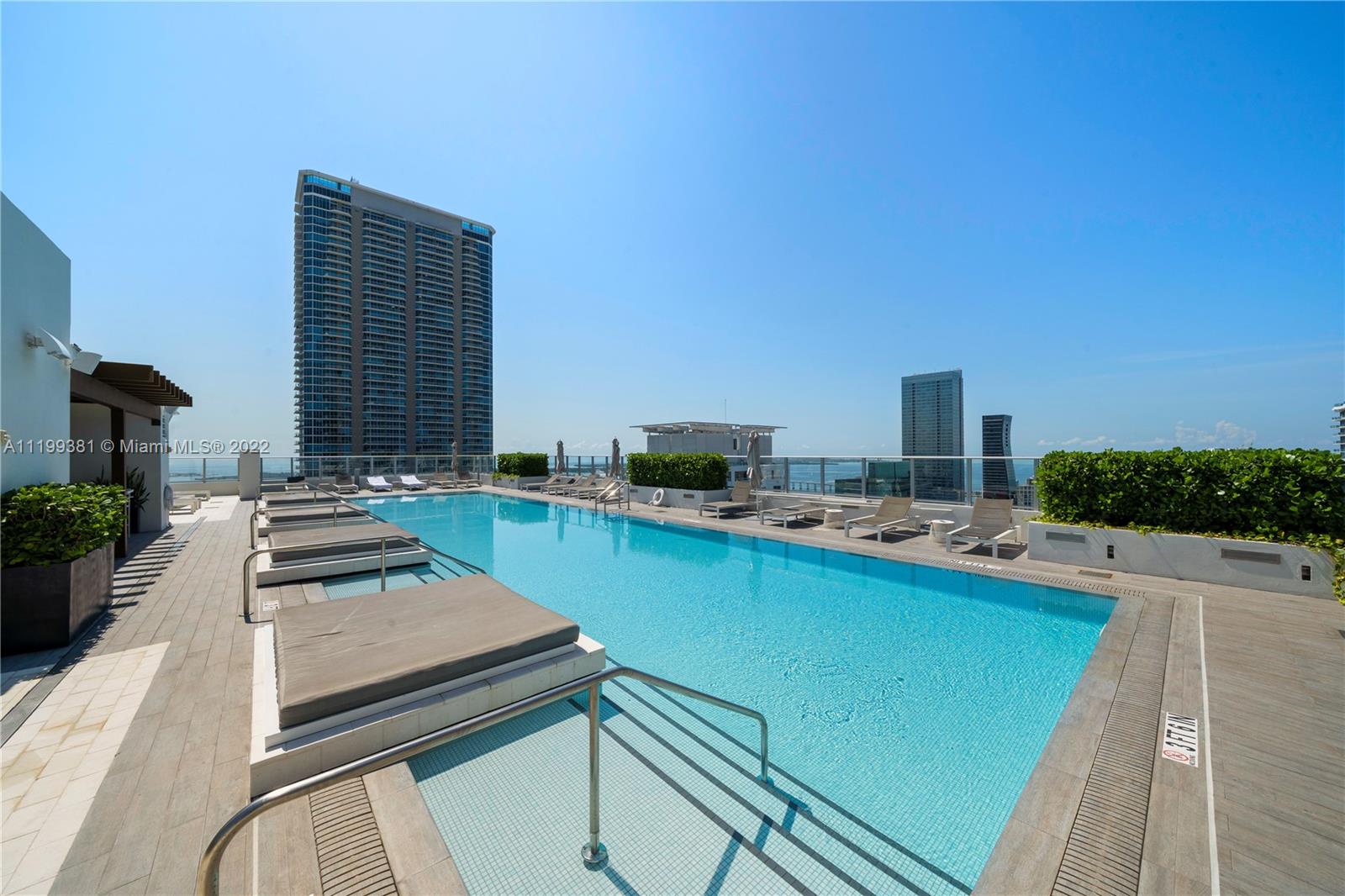 1010 BRICKELL CONDO - Residential Lease