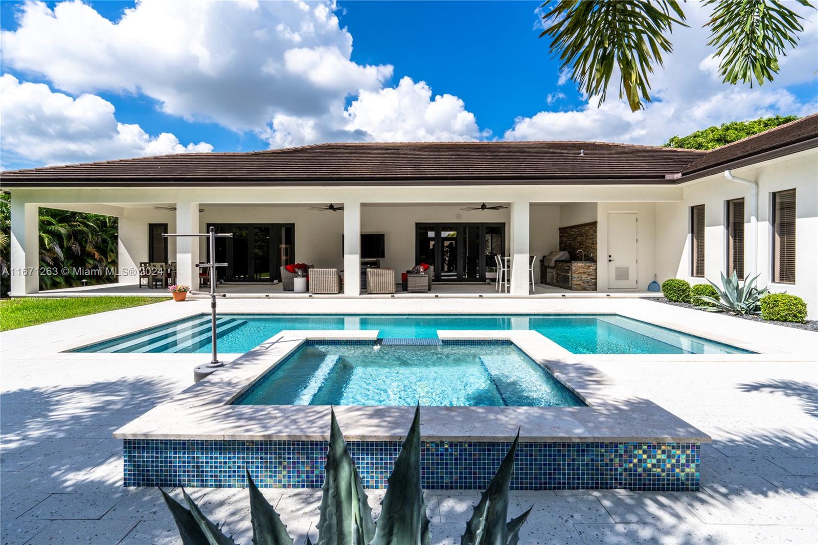 FLA FRUIT LANDS CO - Residential