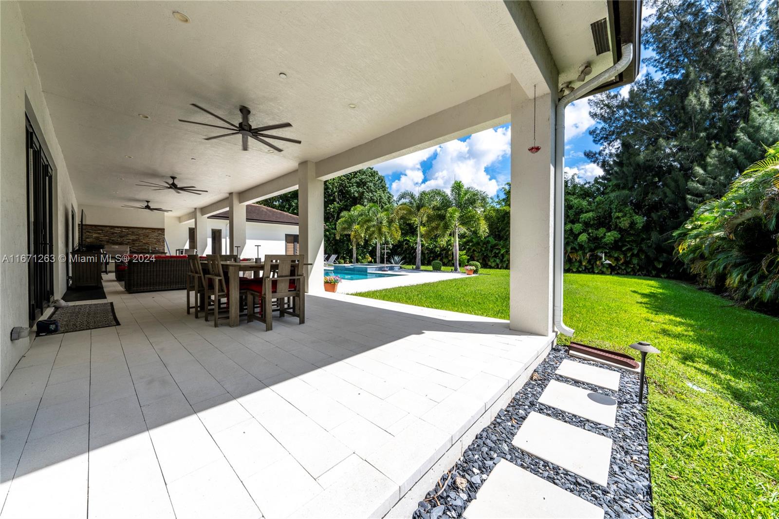 FLA FRUIT LANDS CO - Residential