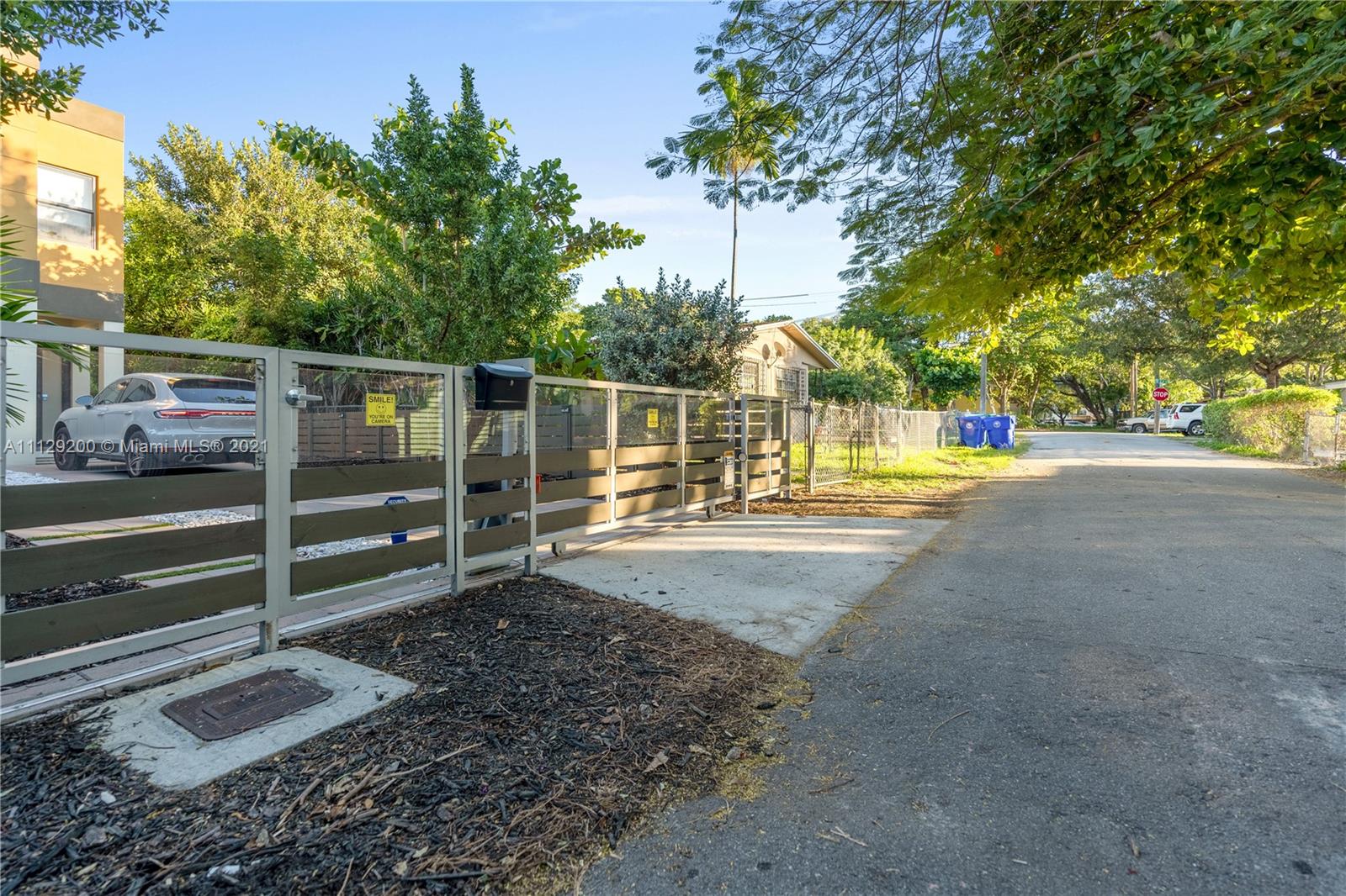 AVALON SUB - Residential Lease