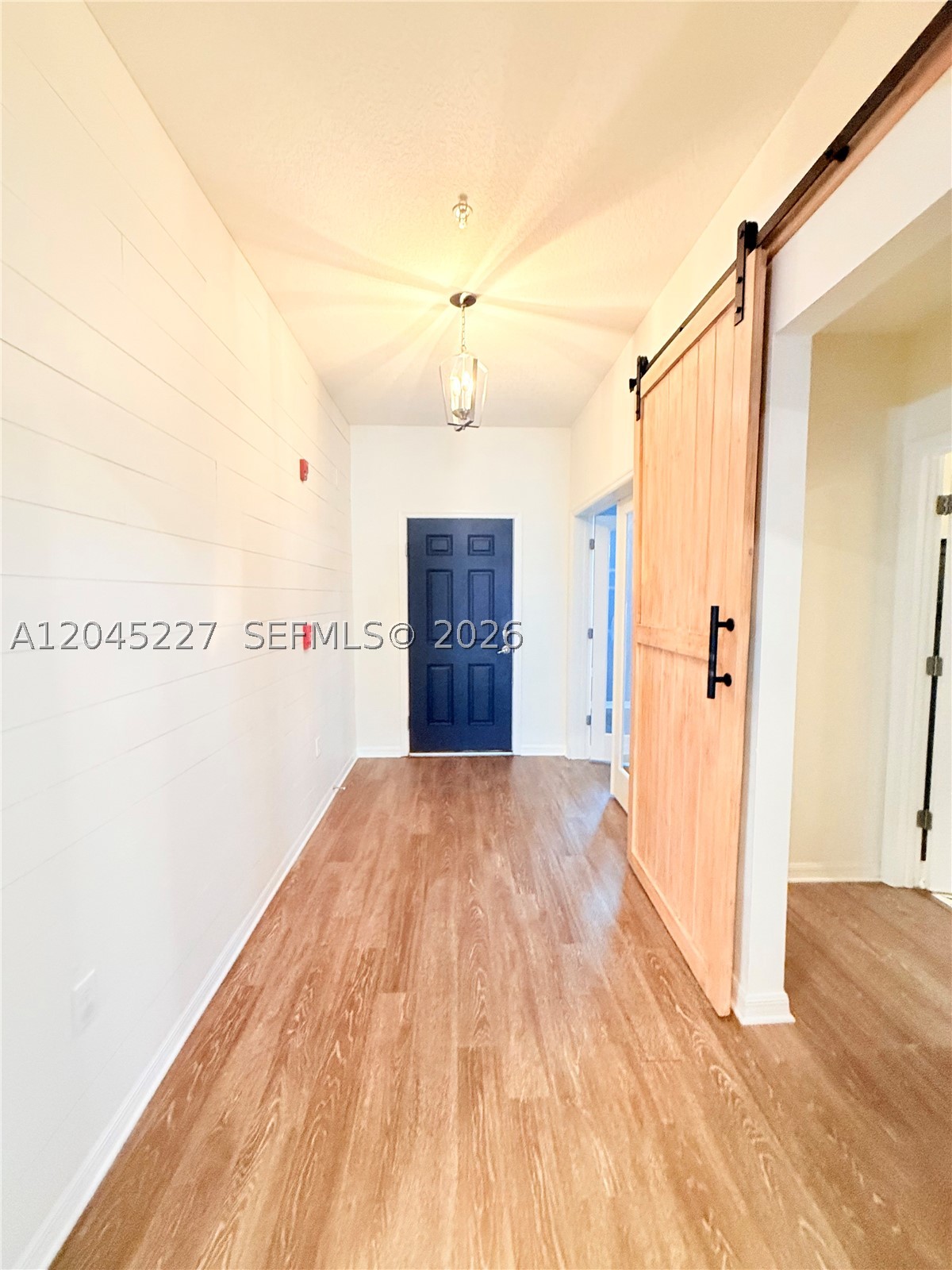 PORT ST LUCIE SECTION 33 - Residential Lease