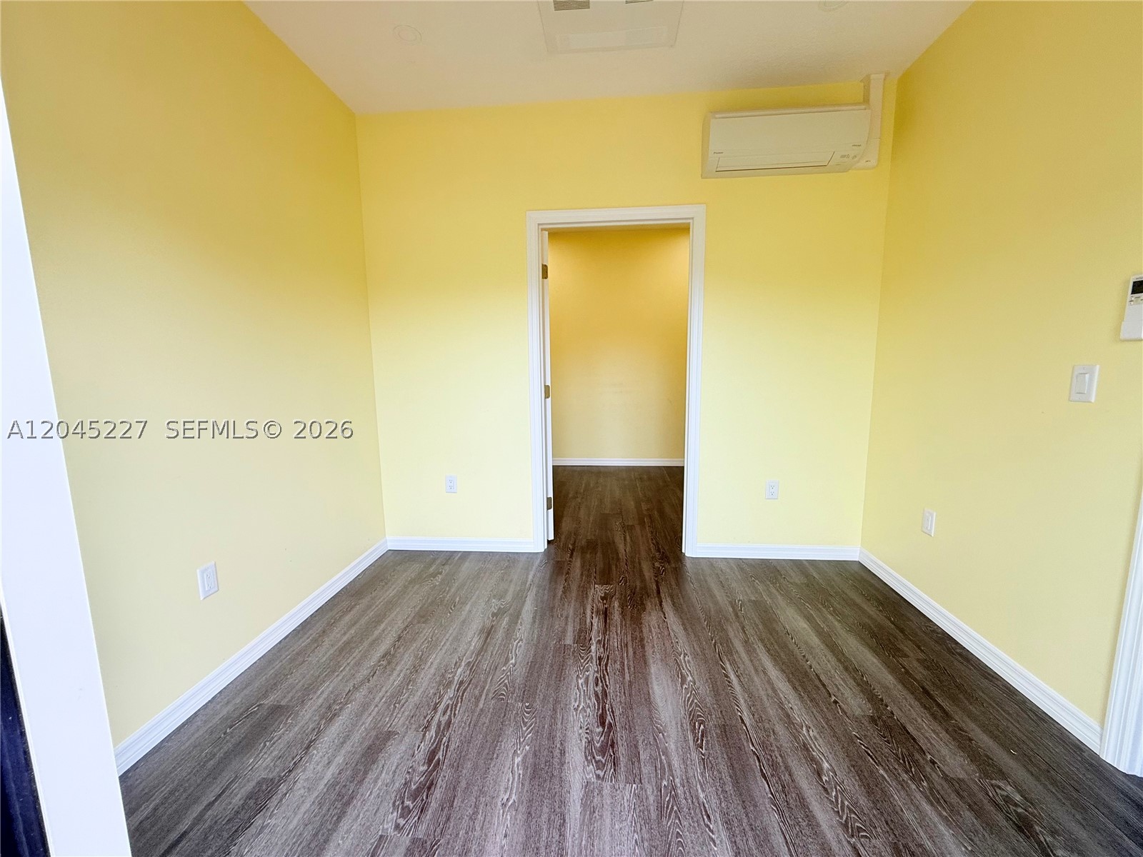 PORT ST LUCIE SECTION 33 - Residential Lease