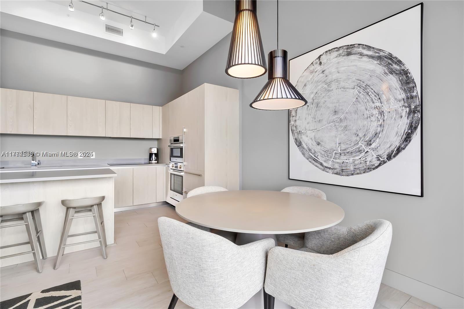 4010 SOUTH OCEAN CONDO - Residential