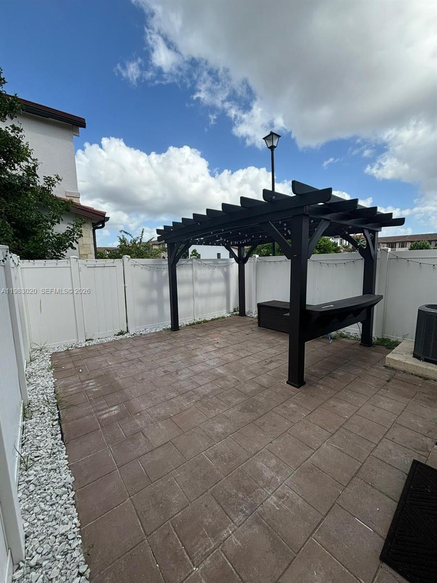 AQUABELLA SECTION TWO - Residential