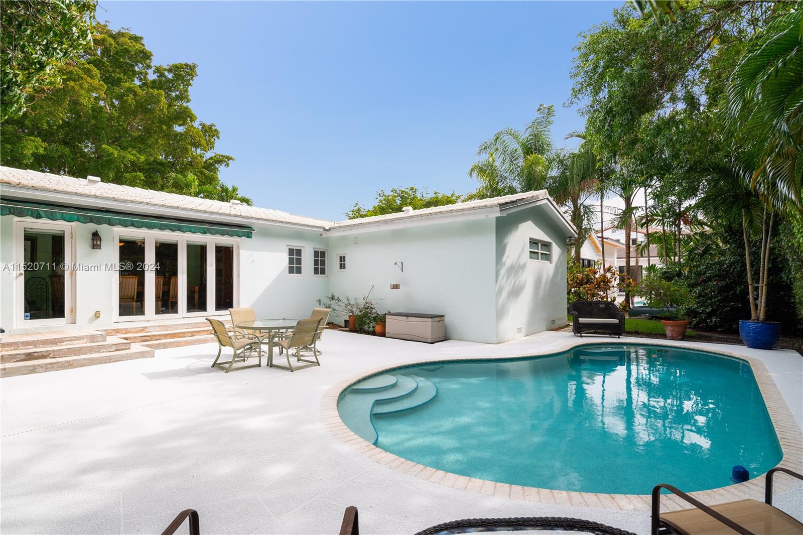 SAN JUAN HEIGHTS - Residential