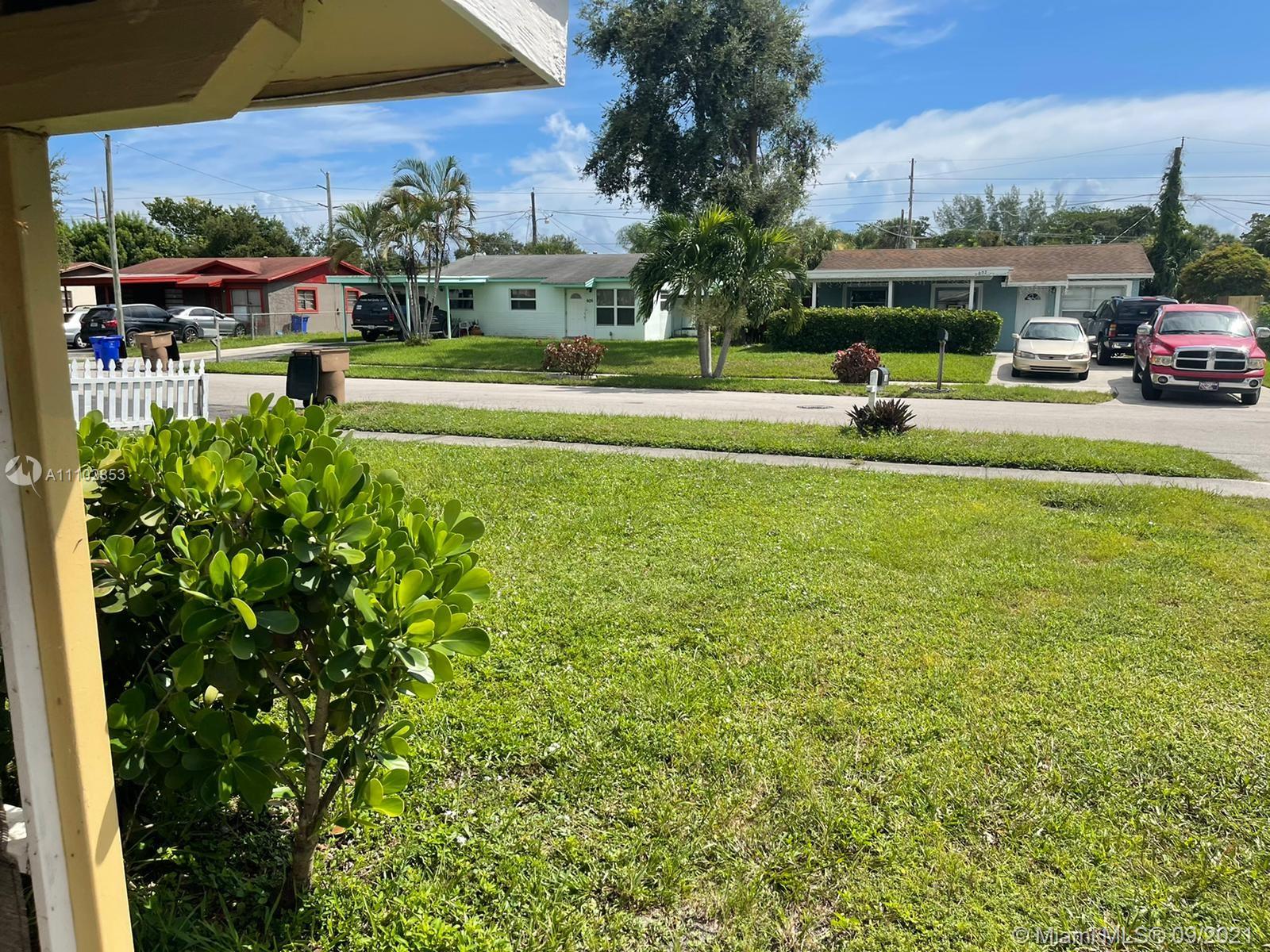 COLLEGE PARK ESTATES - Residential Lease