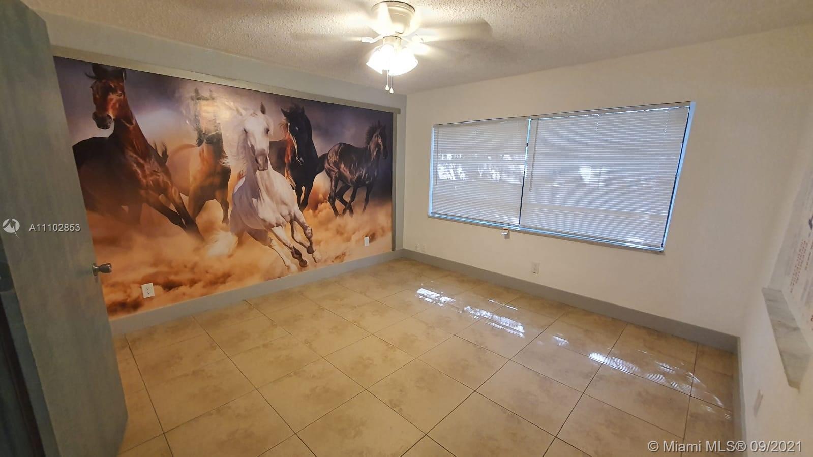 COLLEGE PARK ESTATES - Residential Lease