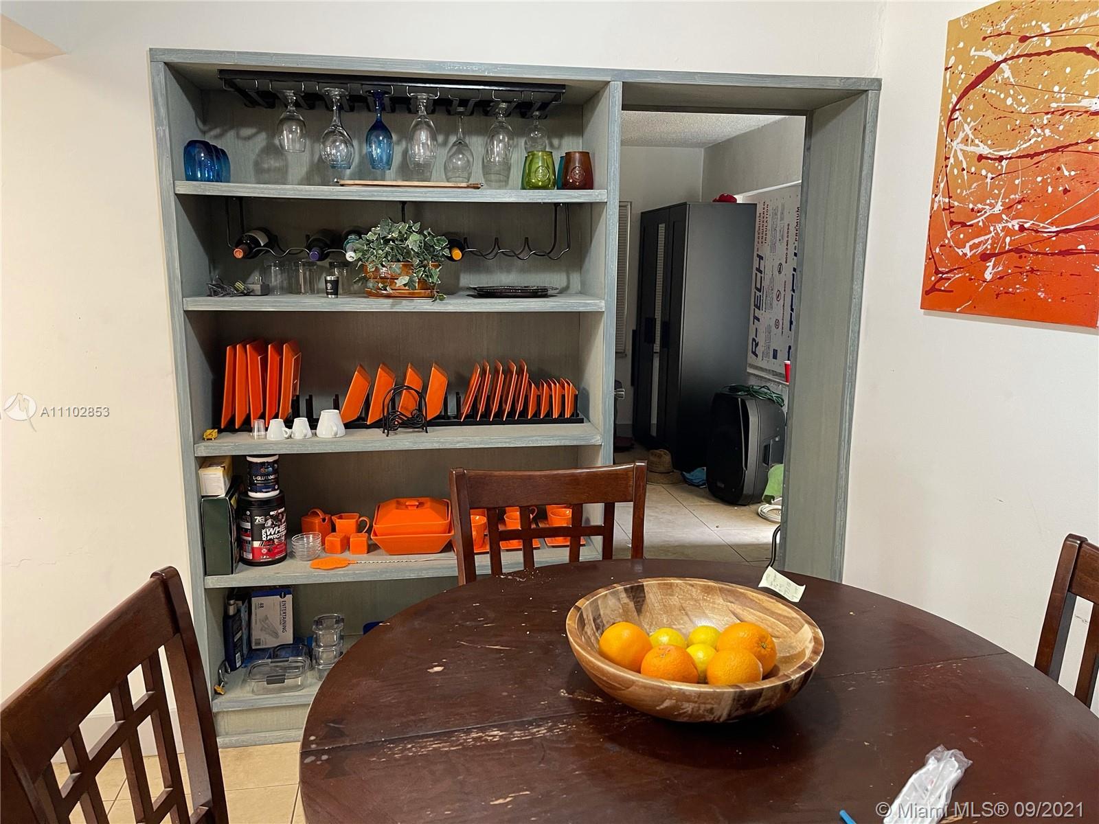 COLLEGE PARK ESTATES - Residential Lease