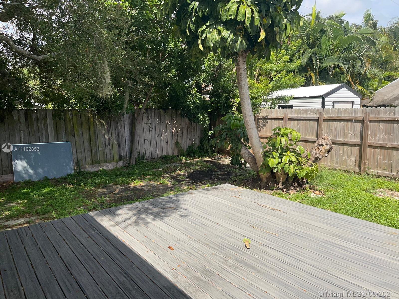COLLEGE PARK ESTATES - Residential Lease