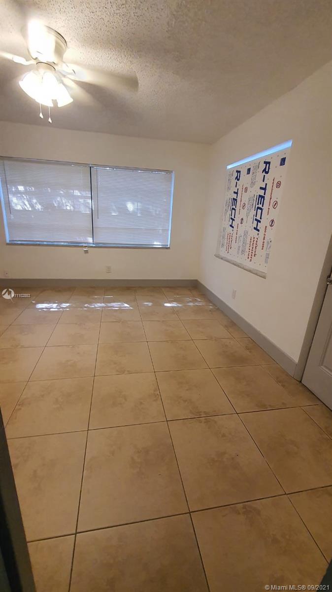 COLLEGE PARK ESTATES - Residential Lease