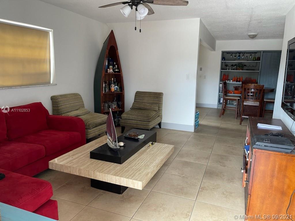 COLLEGE PARK ESTATES - Residential Lease