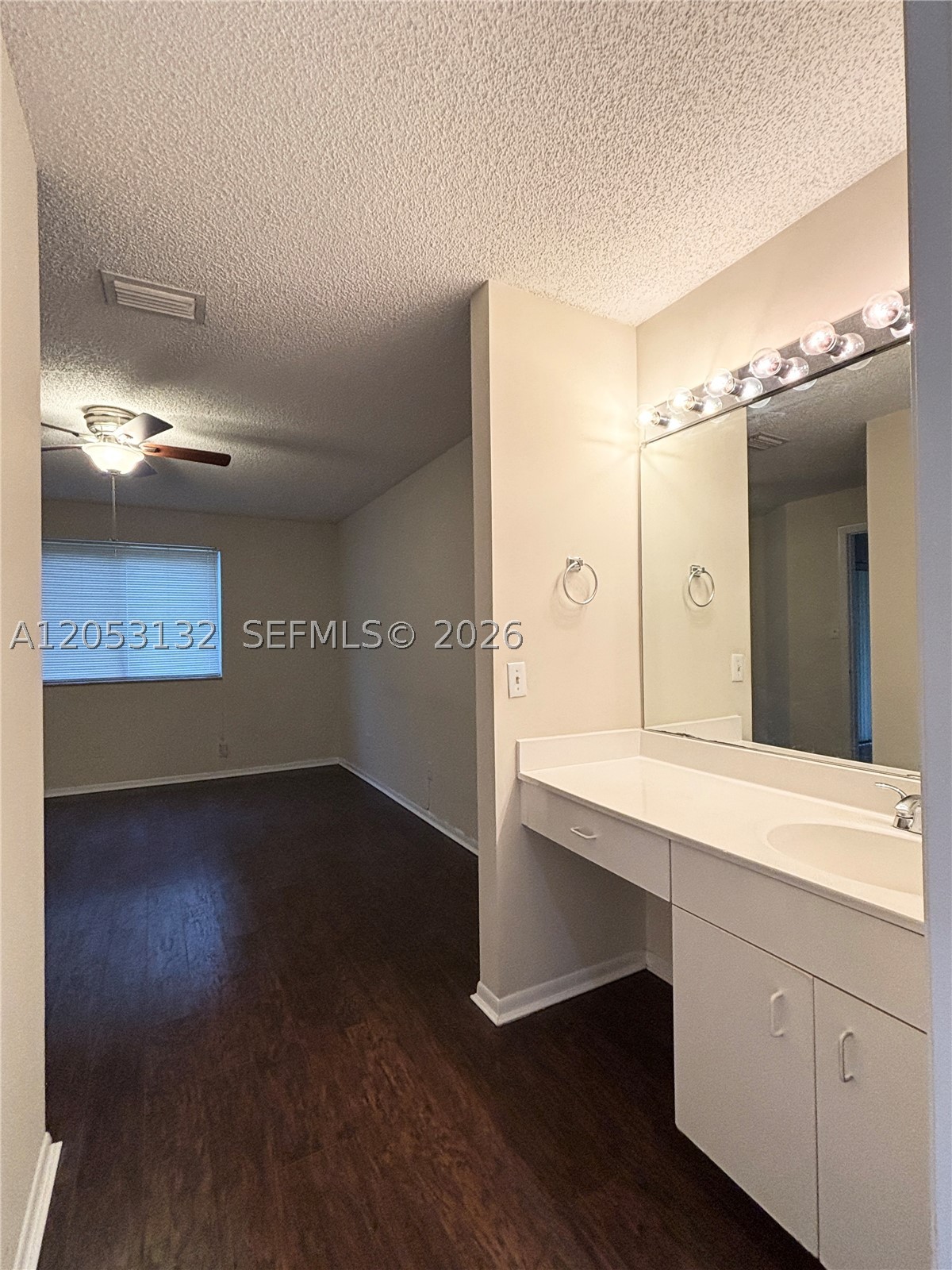 NAPOLI GARDENS AT CORAL S - Residential Lease
