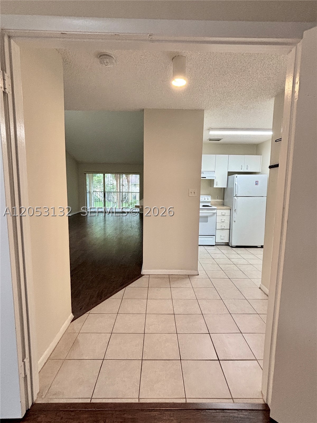 NAPOLI GARDENS AT CORAL S - Residential Lease