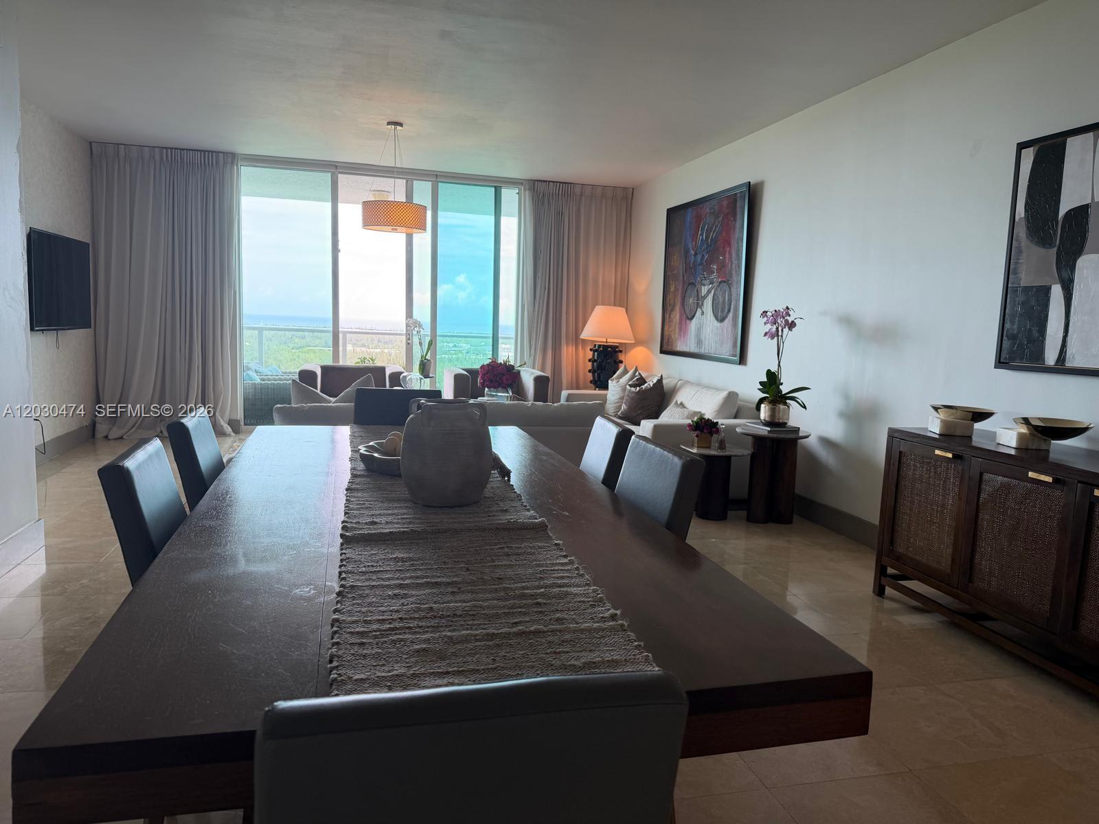 The Oaks I Condo - Residential