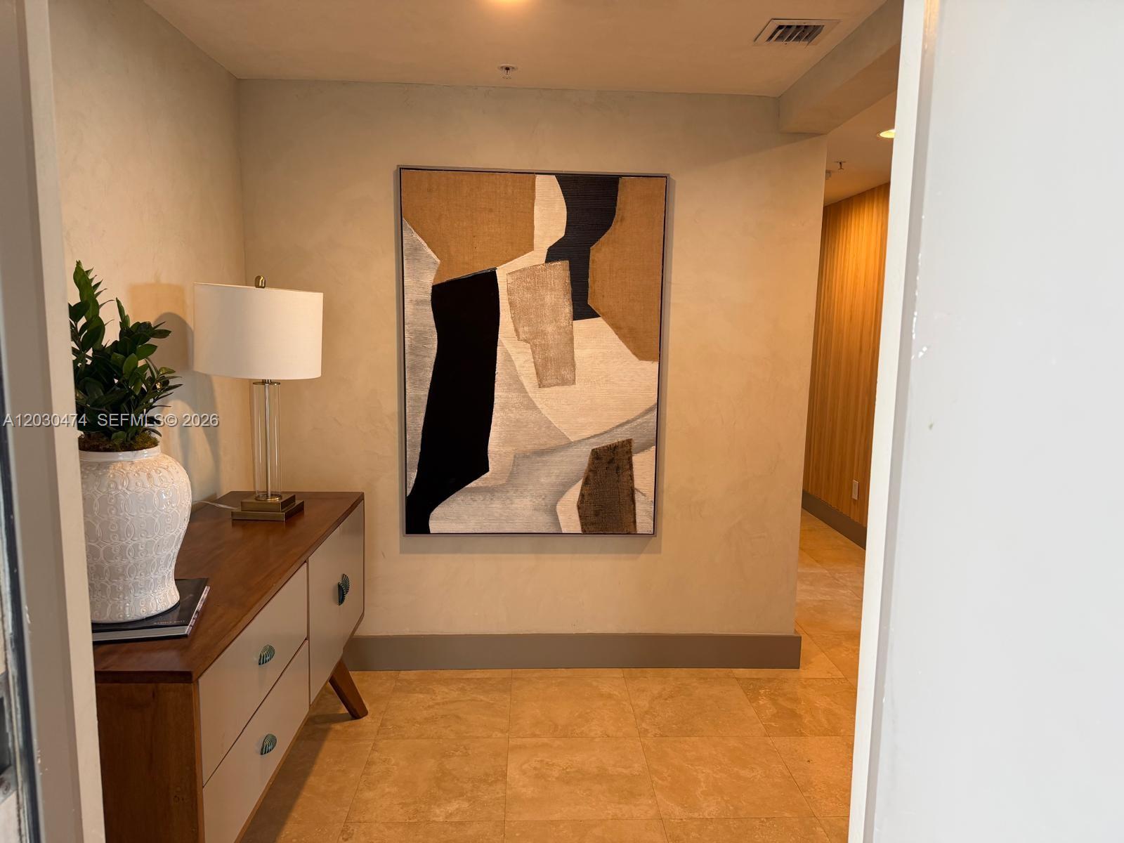 The Oaks I Condo - Residential