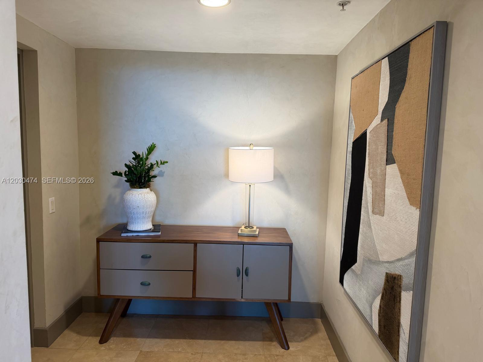 The Oaks I Condo - Residential