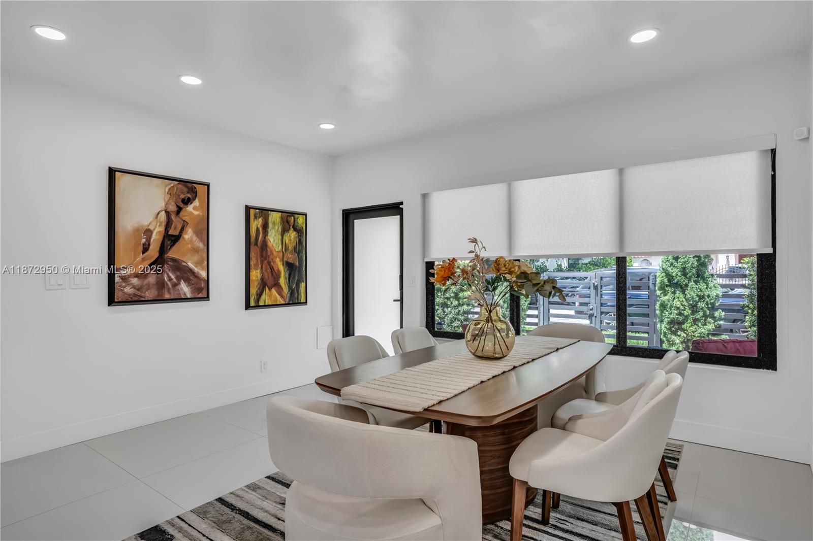 SILVER BLUFF EST-SEC B - Residential