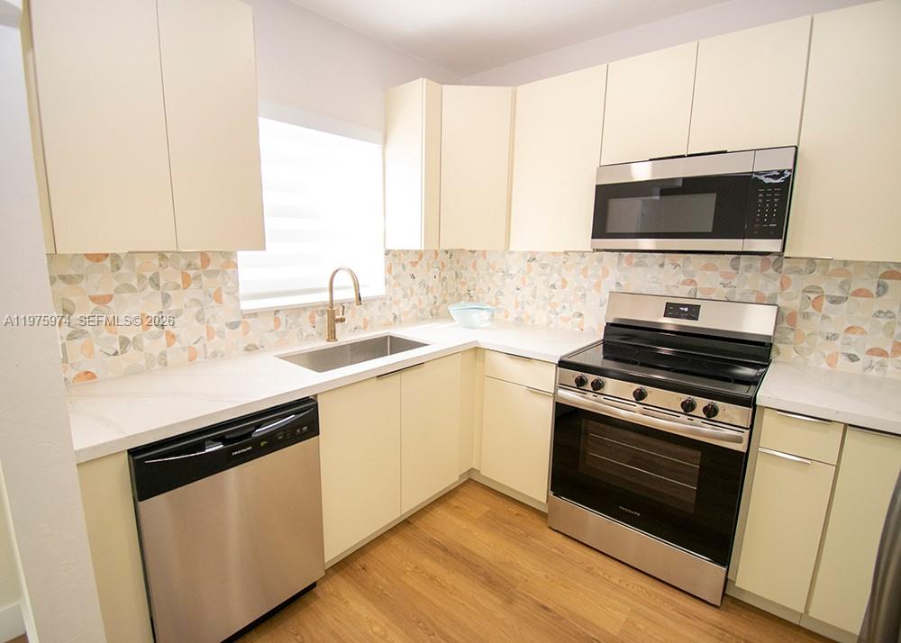 AUBURNDALE AMD - Residential