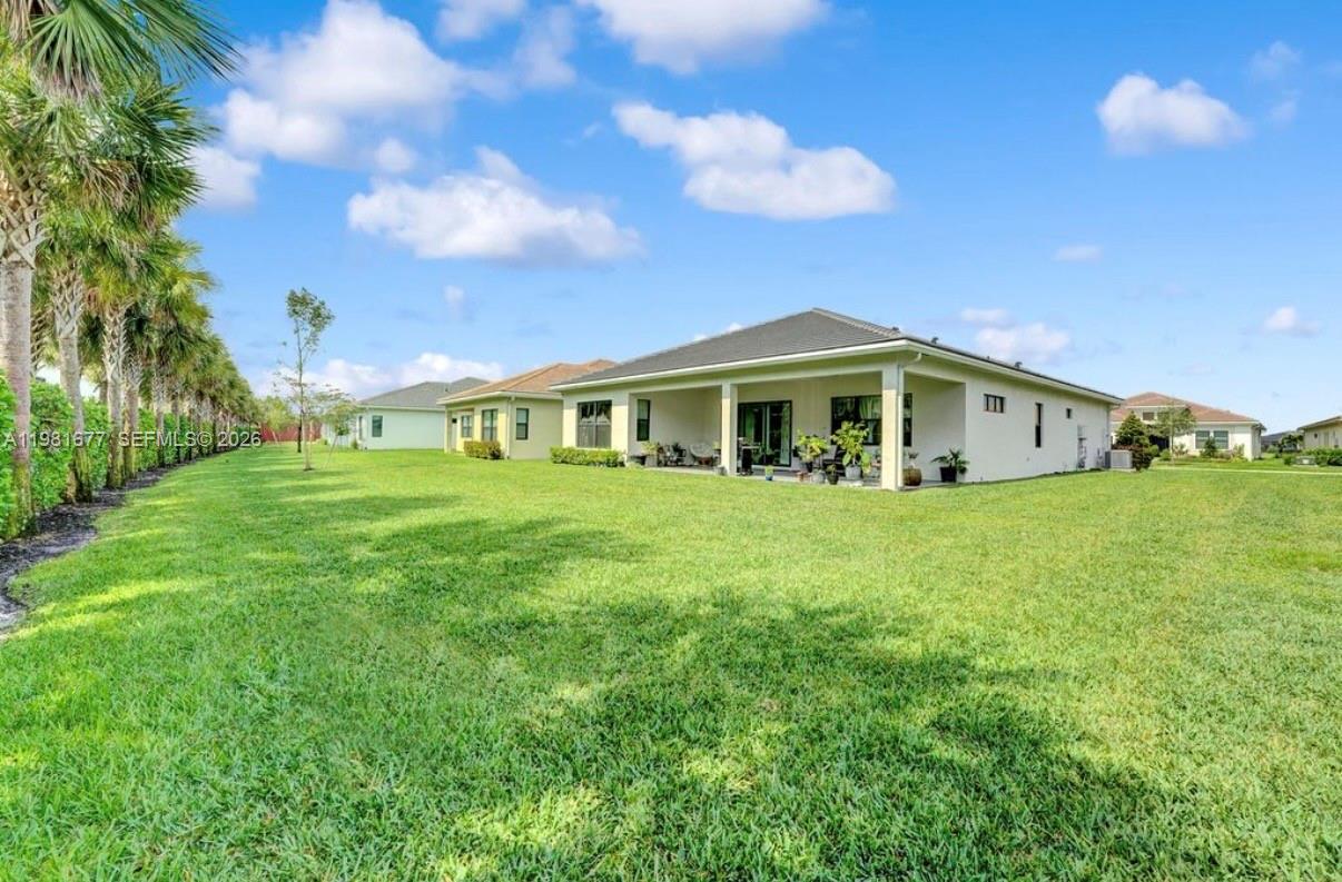 CRESSWIND PALM BEACH - Residential