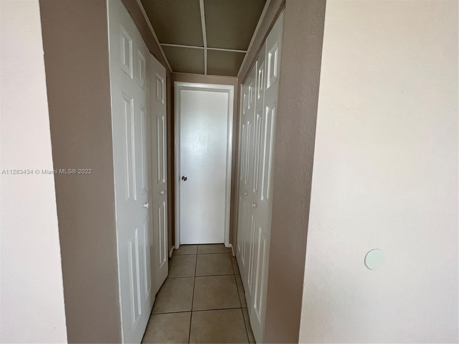 SUN & LAKE CONDO - Residential Lease