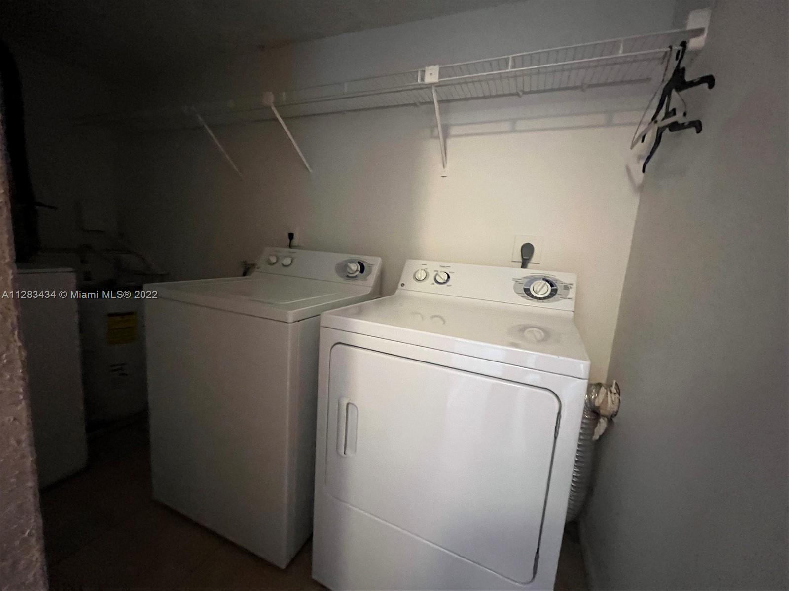 SUN & LAKE CONDO - Residential Lease