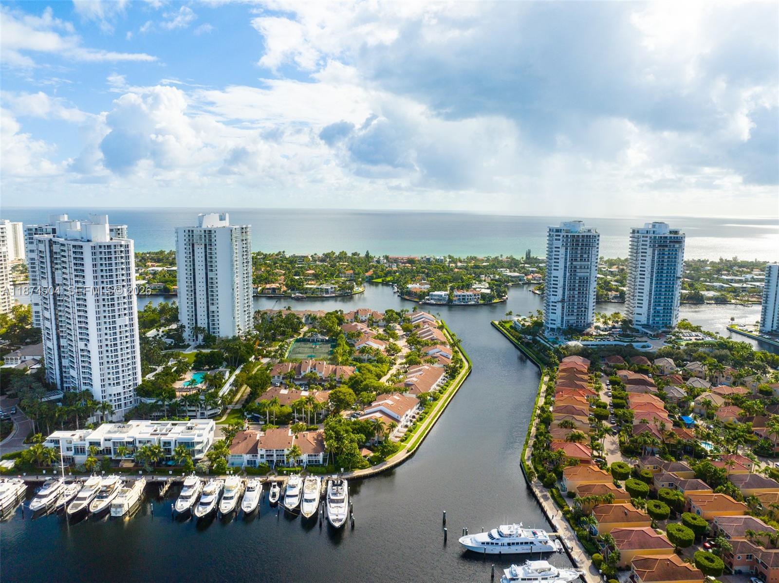 SOUTH TOWER AT THE POINT - Residential