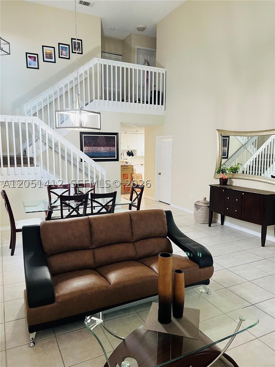 CONTINENTAL HOMES AT LAGO - Residential