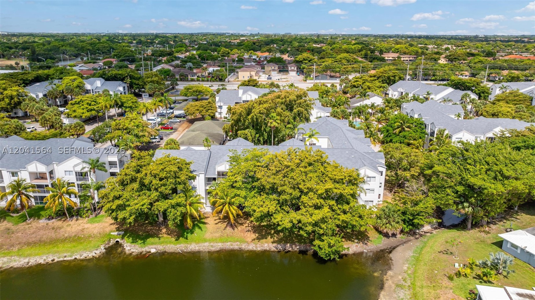 SUN VISTA GARDENS CONDO - Residential Lease