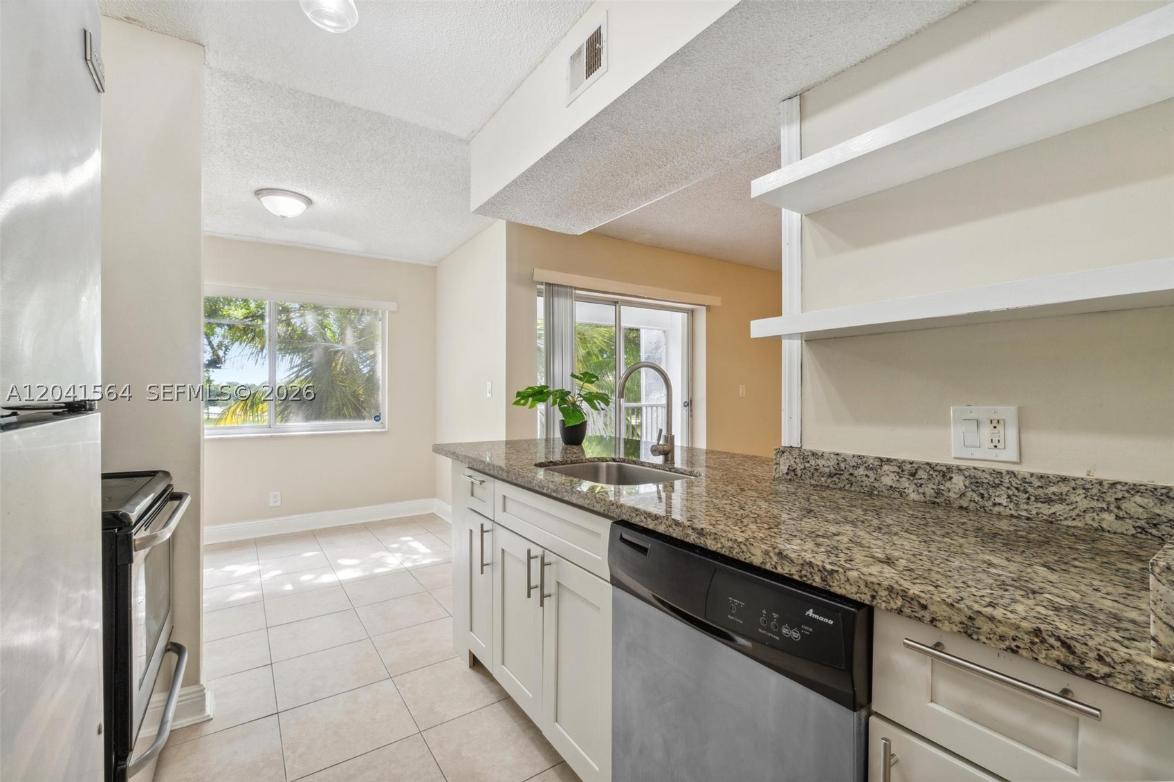 SUN VISTA GARDENS CONDO - Residential Lease